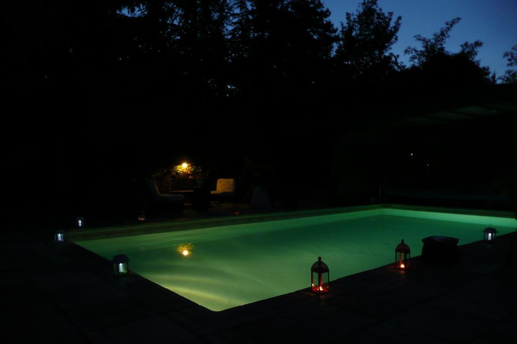 La Bicyclette Fleurie Bed & Breakfast Villemoirieu Eksteriør bilde