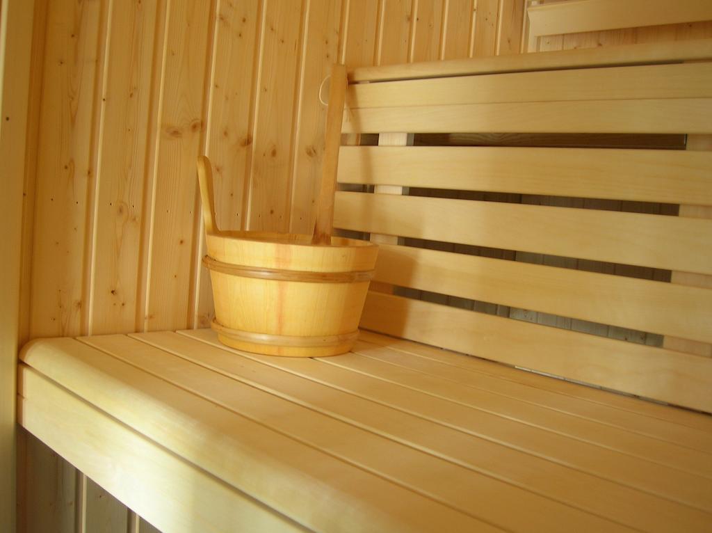 La Bicyclette Fleurie Bed & Breakfast Villemoirieu Eksteriør bilde